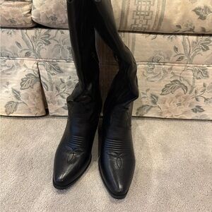 Elegant Black Women's Heeled Boots